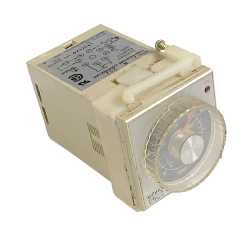 Omron E5C2-R Temperature Controller 0 - 200°C / 0 - 400°F 3A 250VAC 110/120  VAC