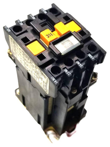 Telemecanique CA2-DN2319 A65 Contactor JIS C4531 600V Max LX4-D12 24V