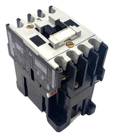 Allen-Bradley 100-A09ND3 Contactor Non-Reversing 600 VAC MAX 9 AMP 3 Pole