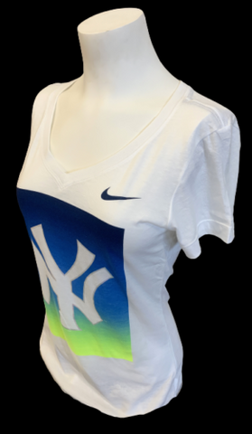 Nike Women's New York Yankees Baseball MLB White Slim Fit Shirt