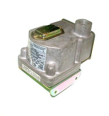 NEW BARKSDALE  D2T-A80SS  PRESSURE SWITCH