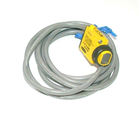 New Banner   SM312LM K   Retroflective Sensor 10-30 VDC  150 mA