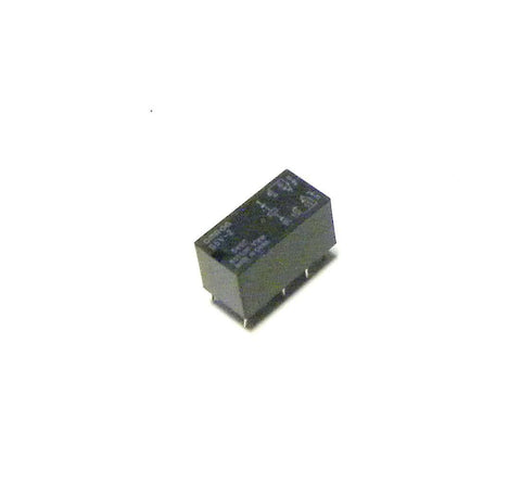 NEW OMRON  G5V-2  CIRCUIT BOARD MOUNT RELAY 5 VDC