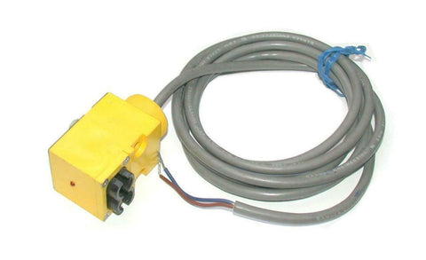 New Banner  SM2A912F  Photoelectric Sensor 24-250 VAC 500 mA