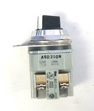 IDEC ASD210N 2 Position Selector Switch W BST-010 NO Contact Block(12 Available)