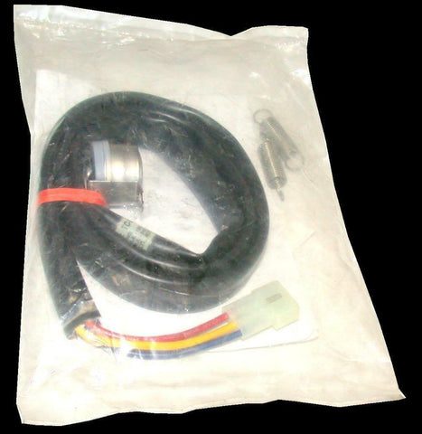 NEW INVENSYS  TC-2931-205-2  STRAP-ON CHANGEOVER THERMOSTAT