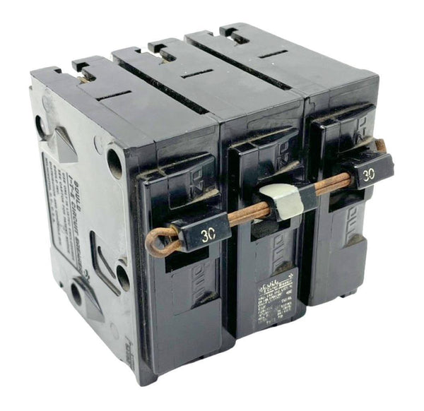 Gould ITE Q330 3-Pole Miniature Circuit Breaker 30A 240VAC 3 Phase Plu ...