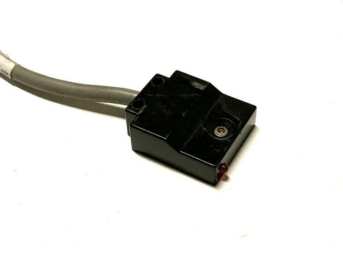 Banner SE61R Econo-Beam Photoelectric Sensor