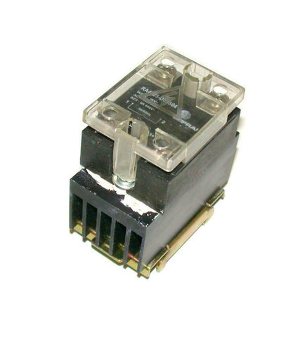 GEFRAN  RA4425-D08S04  SOLID STATE RELAY 25 AMP 440 VAC 5-32 VDC LOGIC