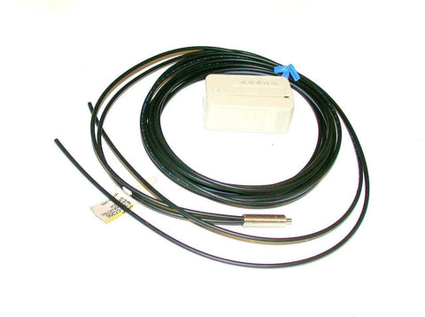 NEW OMRON FIBER OPTIC CABLE ASSEMBLY MODEL E32-CC200