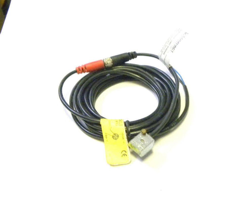 NEW COMPACT COMTRONIC  WSCPS  R3  PNP SENSOR W/EXTENSION CABLE 10-30 VDC