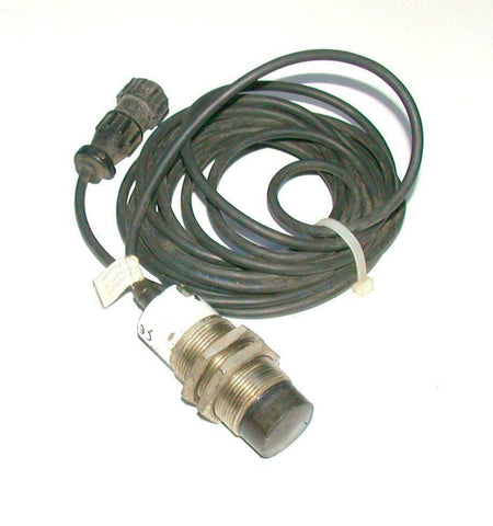 Balluff  BES 516-363-A0-C-PU  Inductive Proximity Switch Sensor 10-30 VDC 30 mm