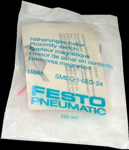 New Festo  SMEO-1-LED-24 Proximity Switch Sensor 11881